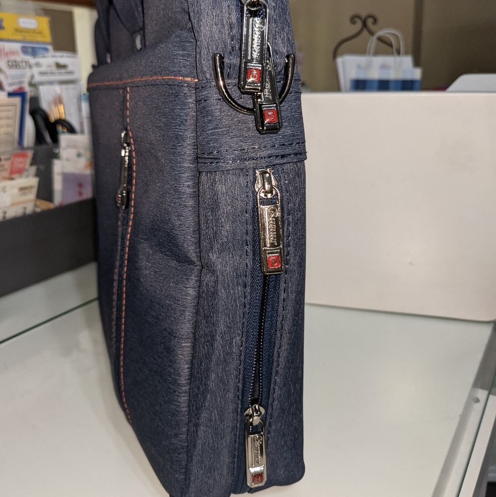 Laptop Case - image 5